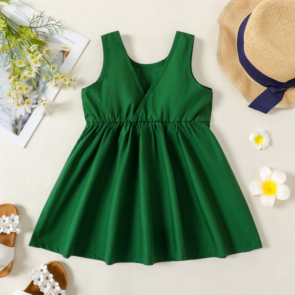 Toddler Girl 3D Floral Design Back V Neck Solid Color Sleeveless Dress Green big image 2