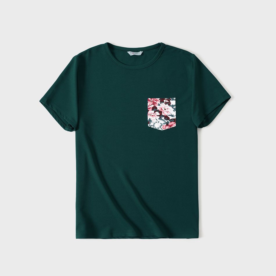 Family Matching Floral Print Splicing Dark Green Flutter-sleeve Dresses and Short-sleeve T-shirts Sets blackishgreen big image 7