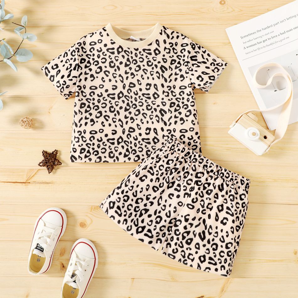 2-piece Toddler Girl Leopard Print Short-sleeve Tee and Elasticized Shorts Set LightKhaki