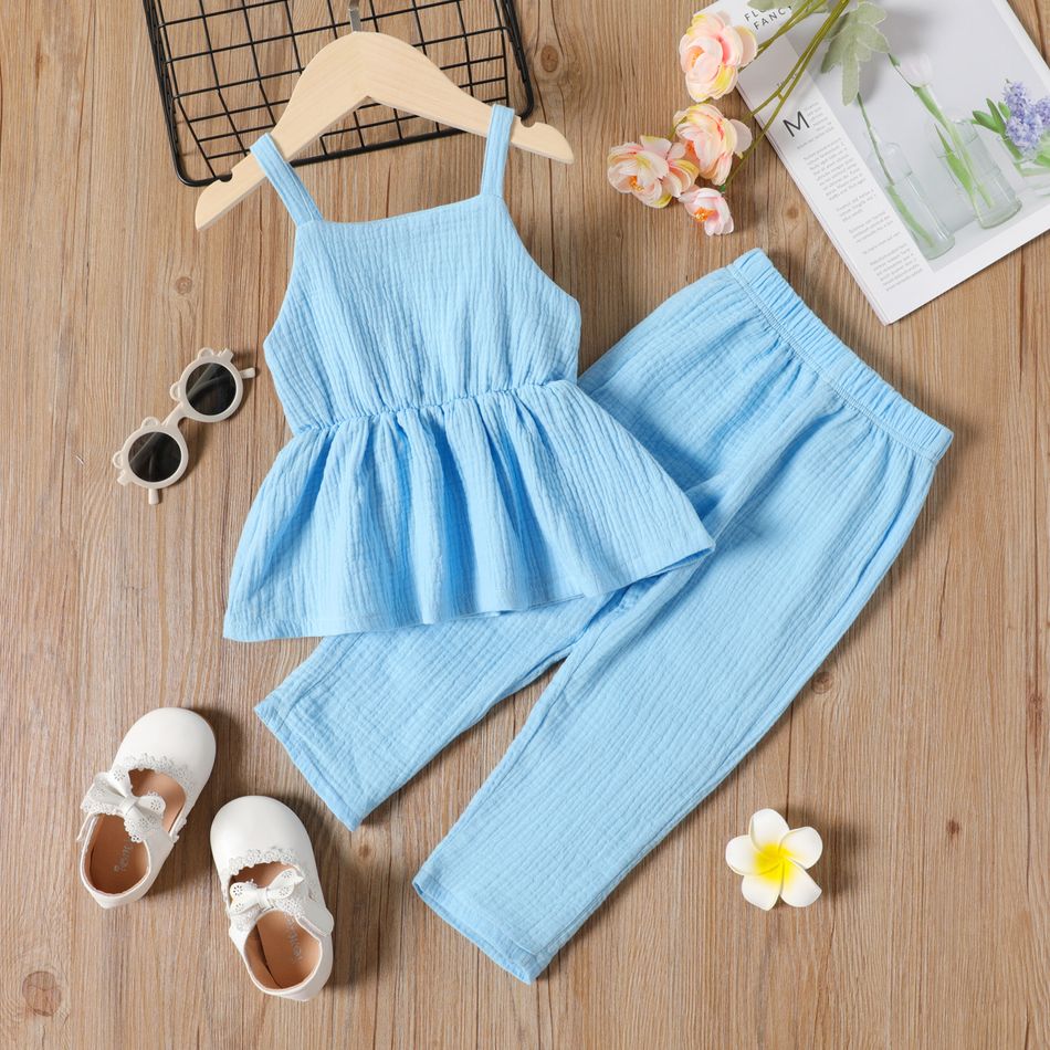 2pcs Toddler Girl 100% Cotton Solid Color Peplum Crepw Camisole and Elasticized Pants Set Blue big image 3