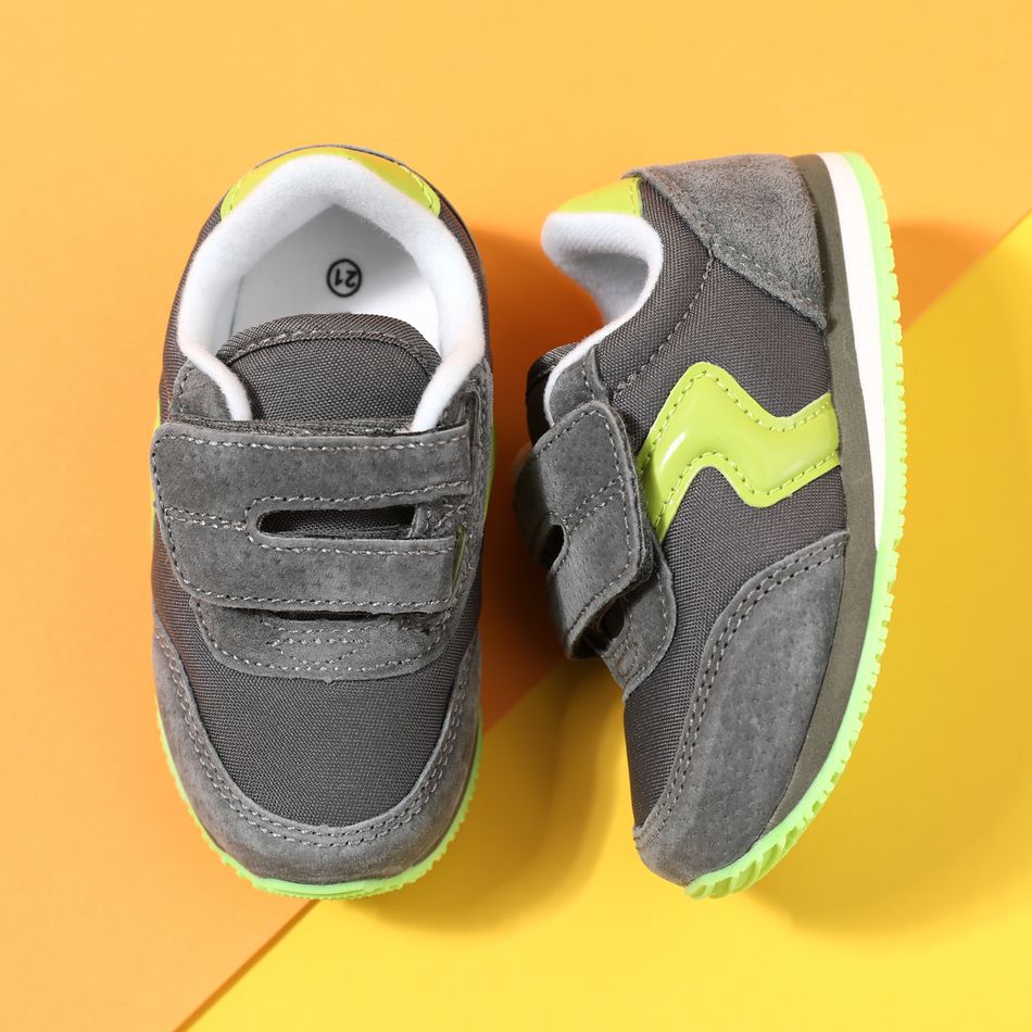 Toddler / Kid Knit Panel Velcro Closure Sneakers Grey