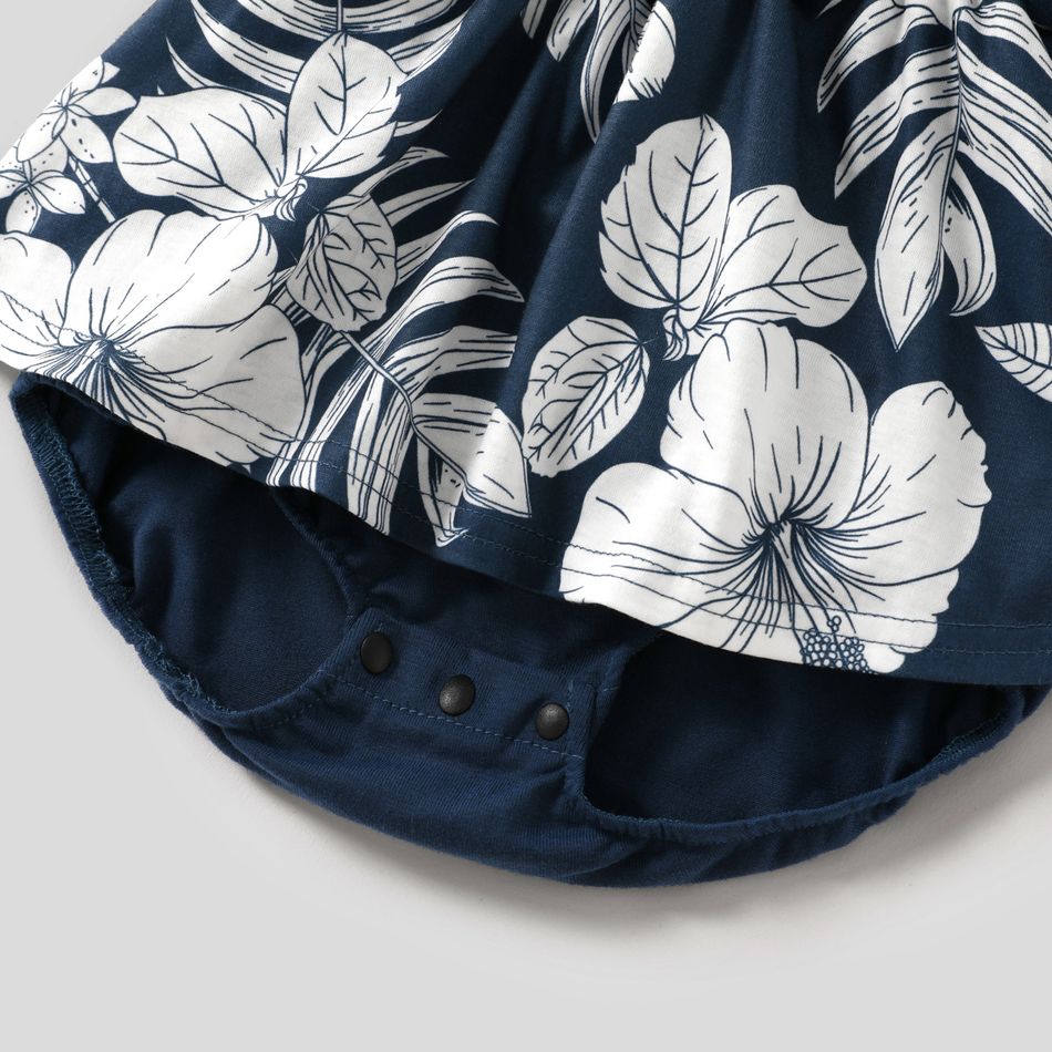 Family Matching Dark Blue Spaghetti Strap Splicing Floral Print Dresses and Colorblock Short-sleeve T-shirts Sets Deep Blue big image 10