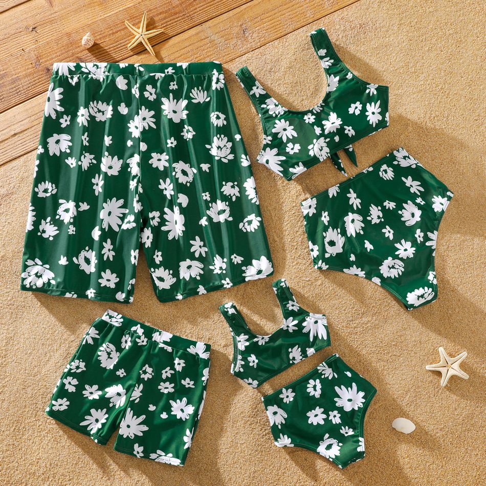 Family Matching All Over Daisy Floral Print Dark Green Swim Trunks Shorts and Two-Piece Bikini Set Swimsuit blackishgreen big image 2