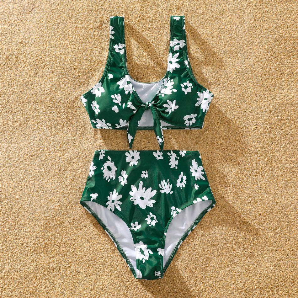 Family Matching All Over Daisy Floral Print Dark Green Swim Trunks Shorts and Two-Piece Bikini Set Swimsuit blackishgreen big image 3