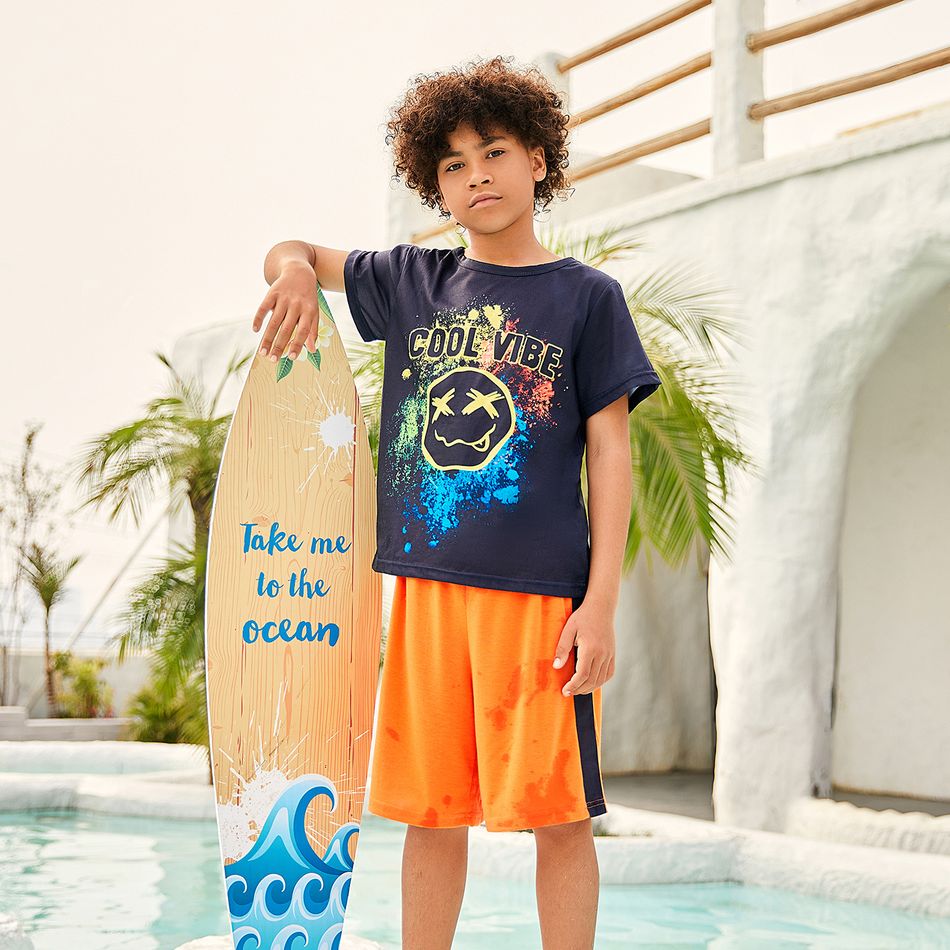 2-piece Kid Boy Letter Painting Face Graphic Print Tee and Colorblock Shorts Set Black