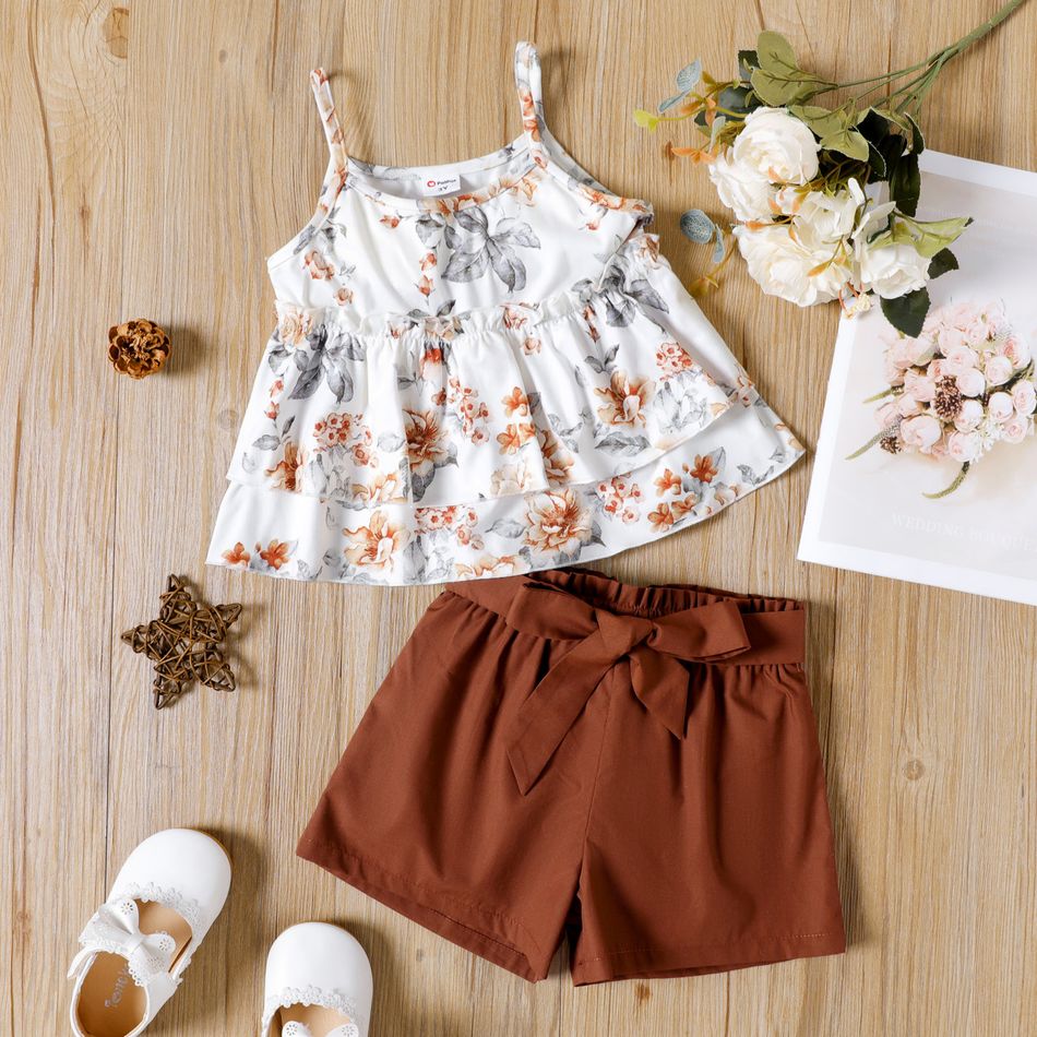 2pcs Toddler Girl Floral Print Ruffled Camisole and Belted Brown Shorts Set Brown
