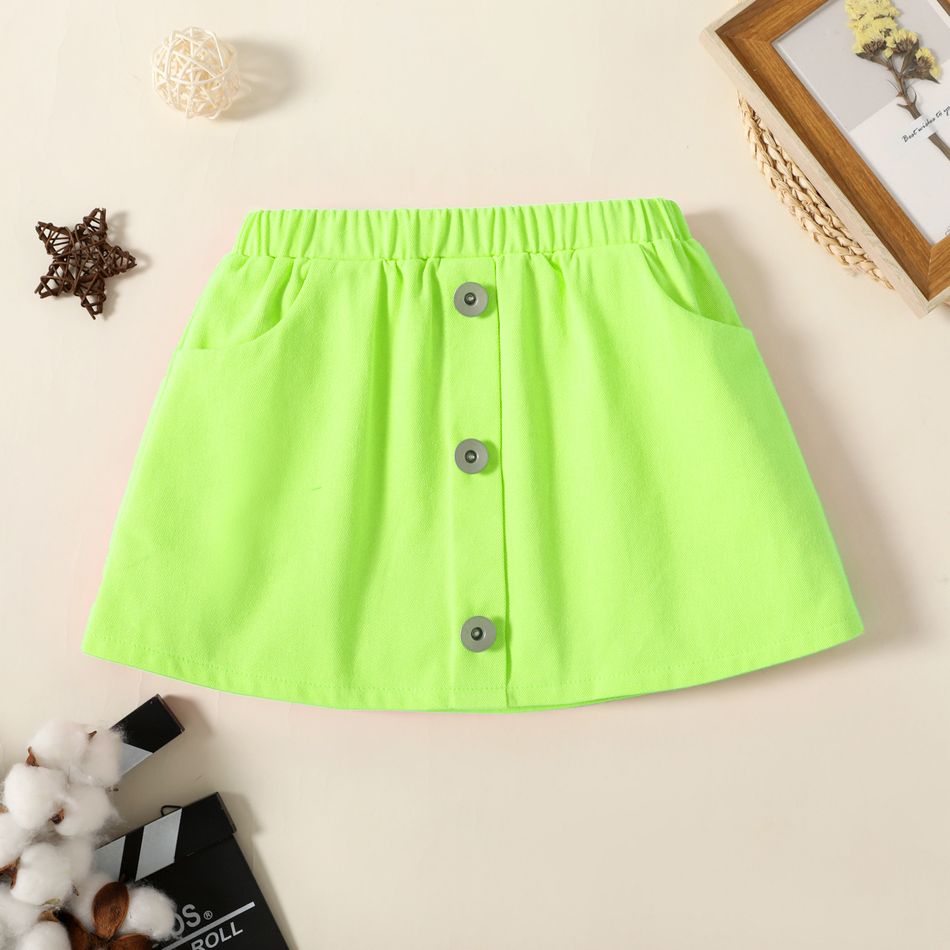 فتاة صغيرة قطن 100٪ بلون جيب تصميم زر تنورة مرنة اخضر فاتح