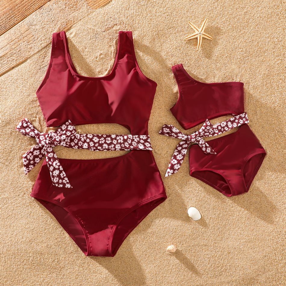 Solid Spliced Floral Print Self-Tie Cut Out One-Piece Swimsuit for Mom and Me WineRed