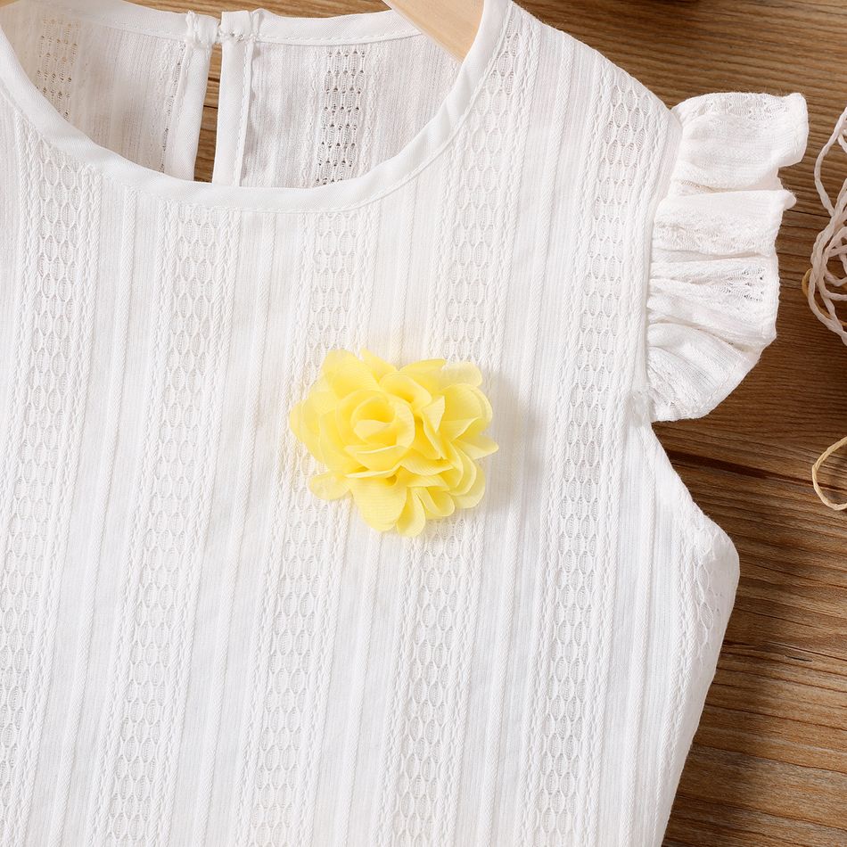 2pcs Kid Girl Floral Design Textured Flutter-sleeve White Tee and Ruffled Shorts Set Yellow big image 4