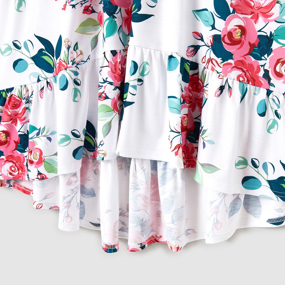 Family Matching Solid V Neck Flutter-sleeve Splicing Floral Print Dresses and Short-sleeve Colorblock T-shirts Sets Azure big image 6