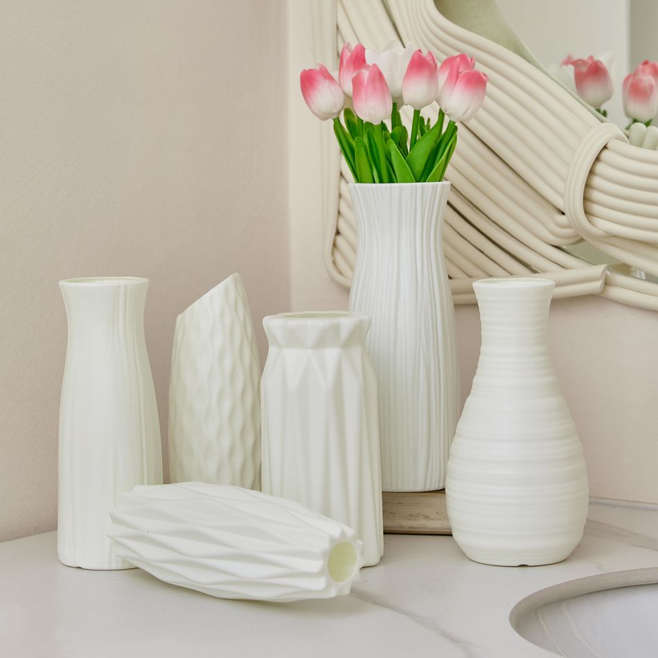 Ceramic Look White Plastic Flower Vase Geometric Style Unbreakable Decor Vase for Flower Home Office Table Decor White big image 13