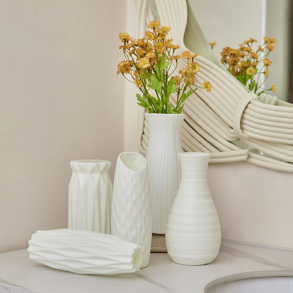 Ceramic Look White Plastic Flower Vase Geometric Style Unbreakable Decor Vase for Flower Home Office Table Decor White big image 11