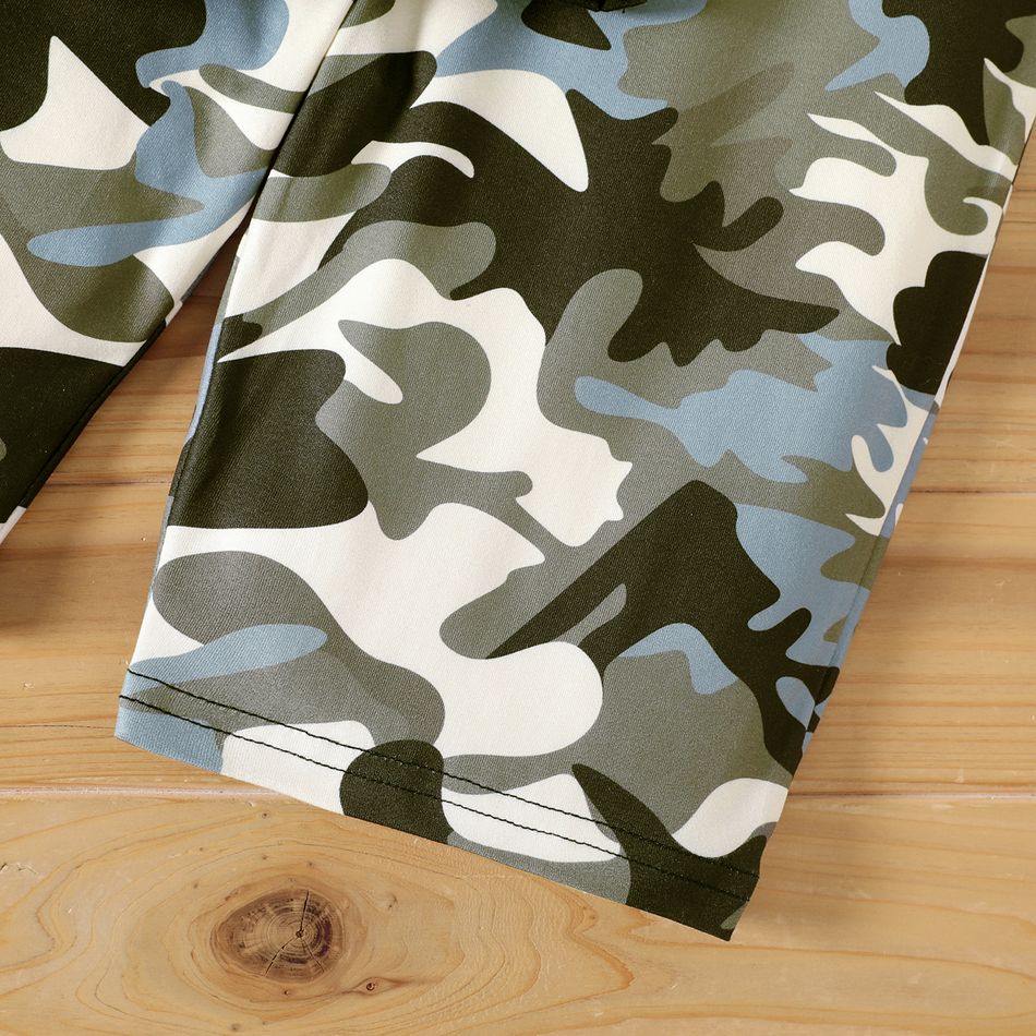 2pcs Kid Boy Camouflage Bag Print Short-sleeve Tee and Shorts Set Black