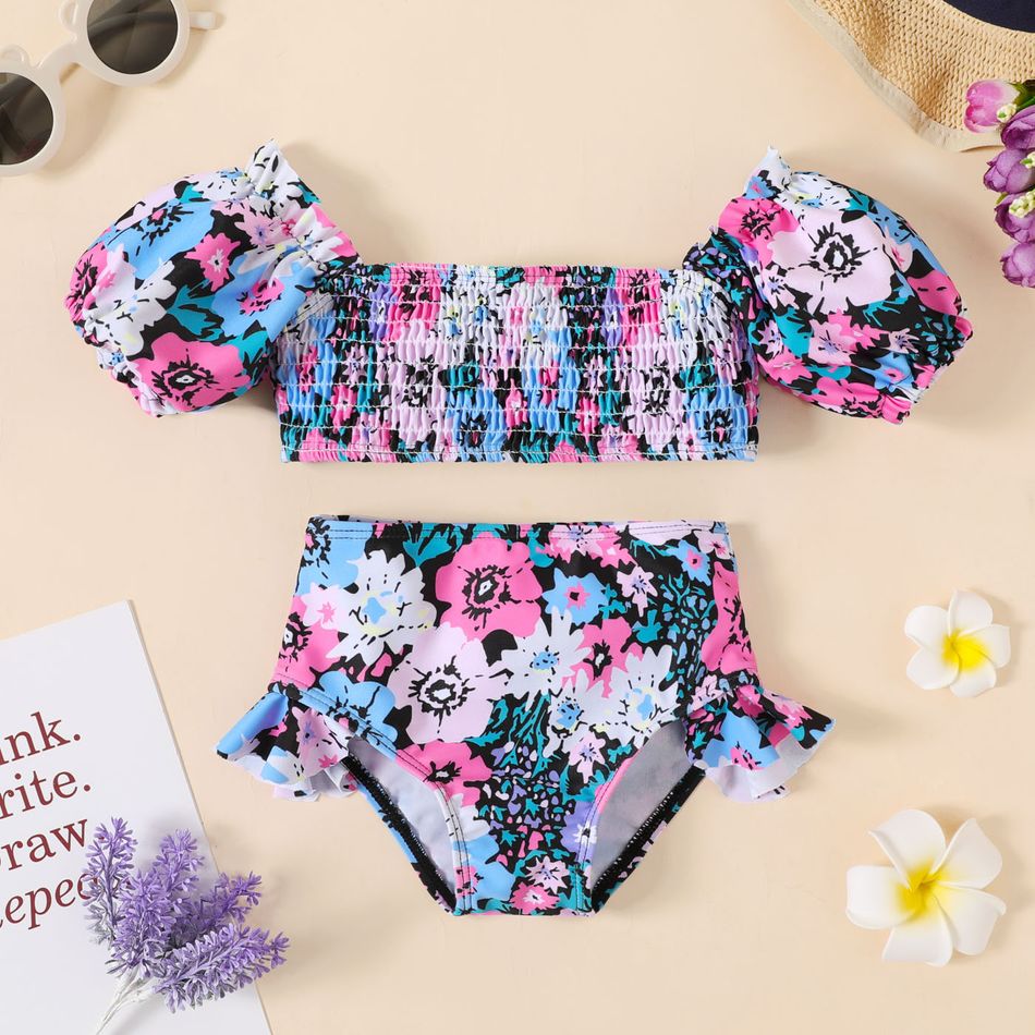 2pcs Baby Girl Swimwear Allover Floral Print Off Shoulder Puff-sleeve Shirred Crop and Ruffle Trim Shorts Set Purple