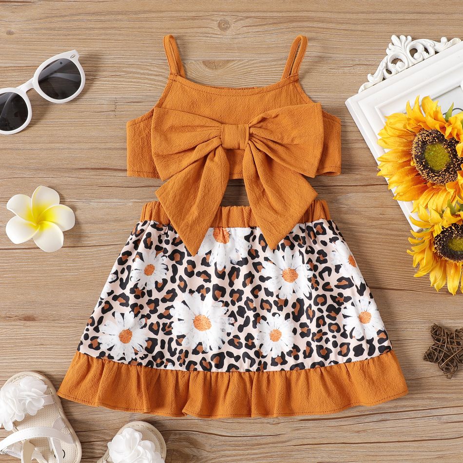 2pcs Baby Girl 100% Cotton Bow Front Camisole and Daisy & Leopard Print Ruffle Hem Skirt Set Color block