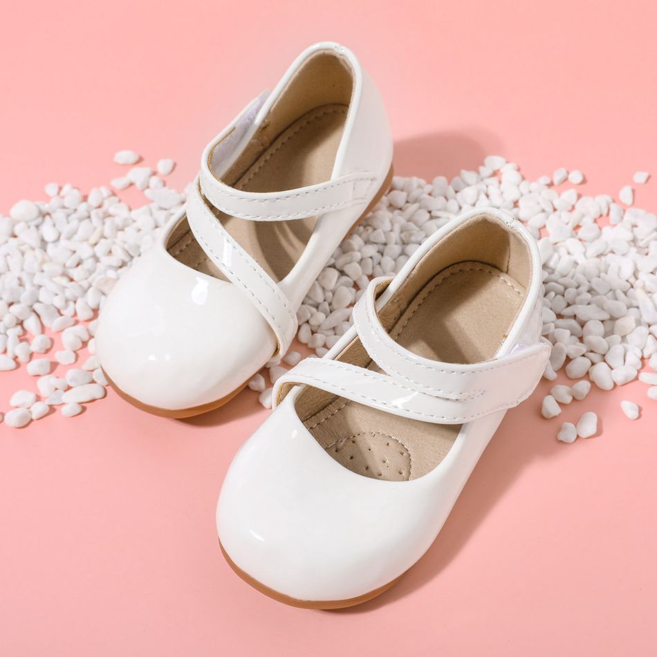 Toddler / Kid White Velcro Flats Mary Jane Shoes White