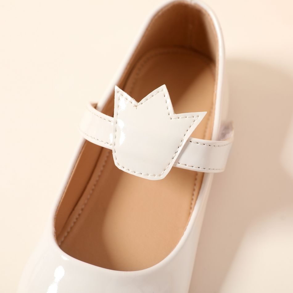 Toddler / Kid Crown Shape Decor White Flats Mary Jane Shoes White