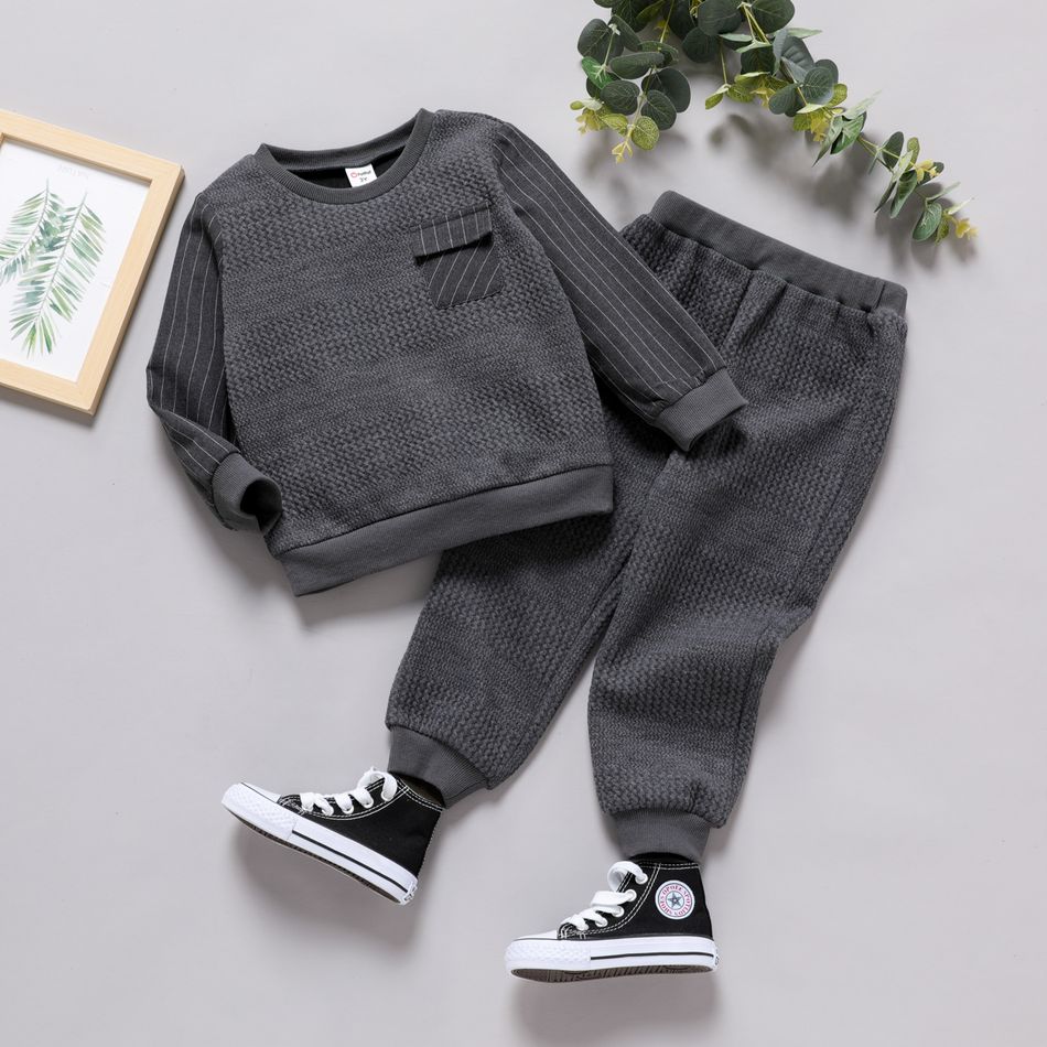 2pcs Toddler Boy Textured Pocket Design Sweatshirt and Grey Pants Set Dark Grey