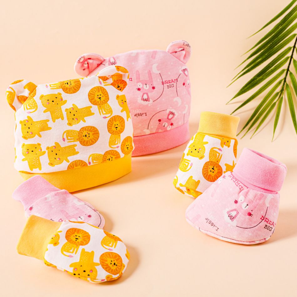 Conjunto de gorro com padrão animal de desenho animado de bebê recém-nascido de 3 pacotes e luva e meias anti-riscos Amarelo