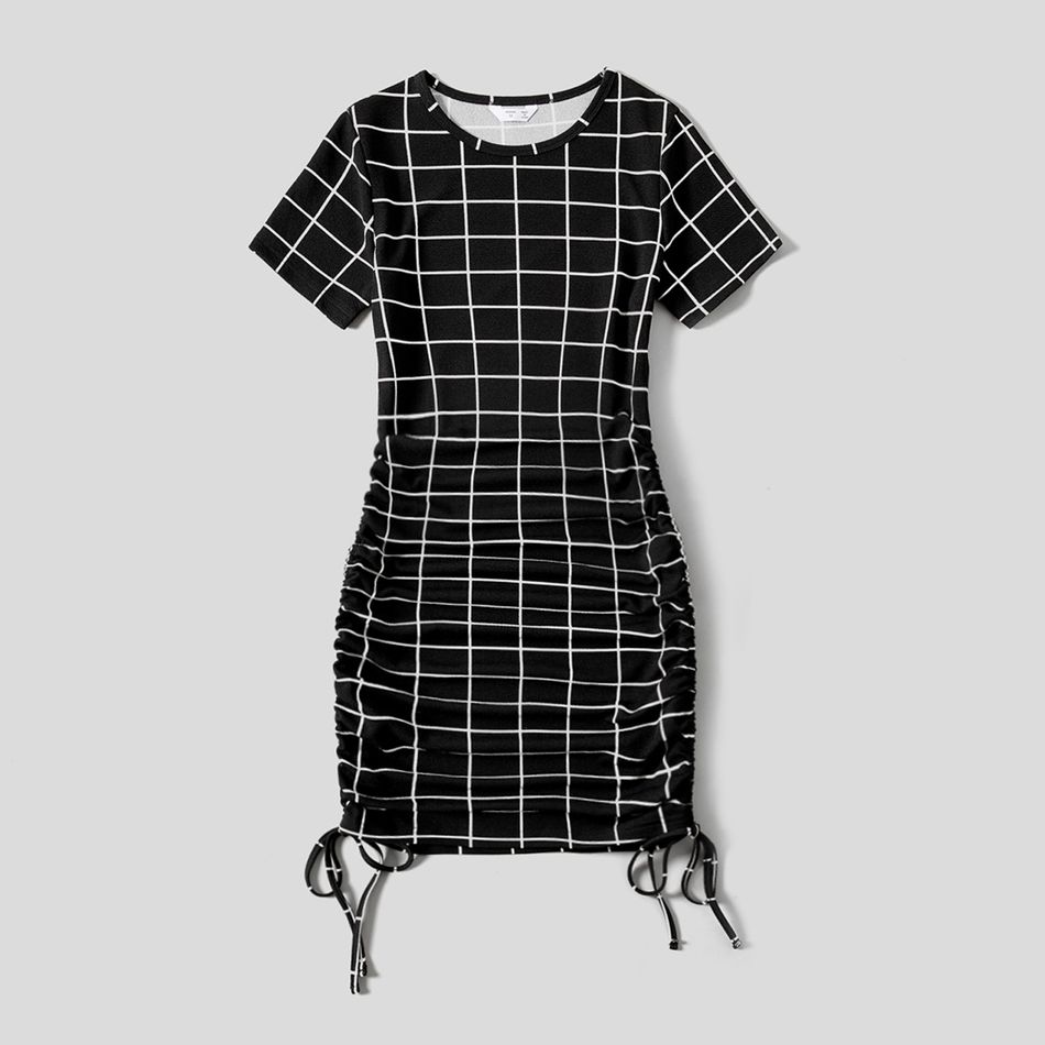 Family Matching Plaid Short-sleeve Drawstring Ruched Bodycon Dresses and T-shirts Sets Black/White big image 2