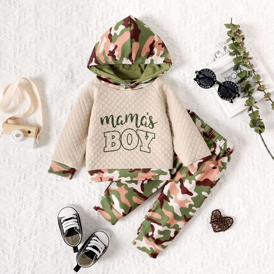 2pcs Baby Boy 95% Cotton Long-sleeve Camouflage Spliced Letter Print Thickened Hoodie and Sweatpants Set OffWhite