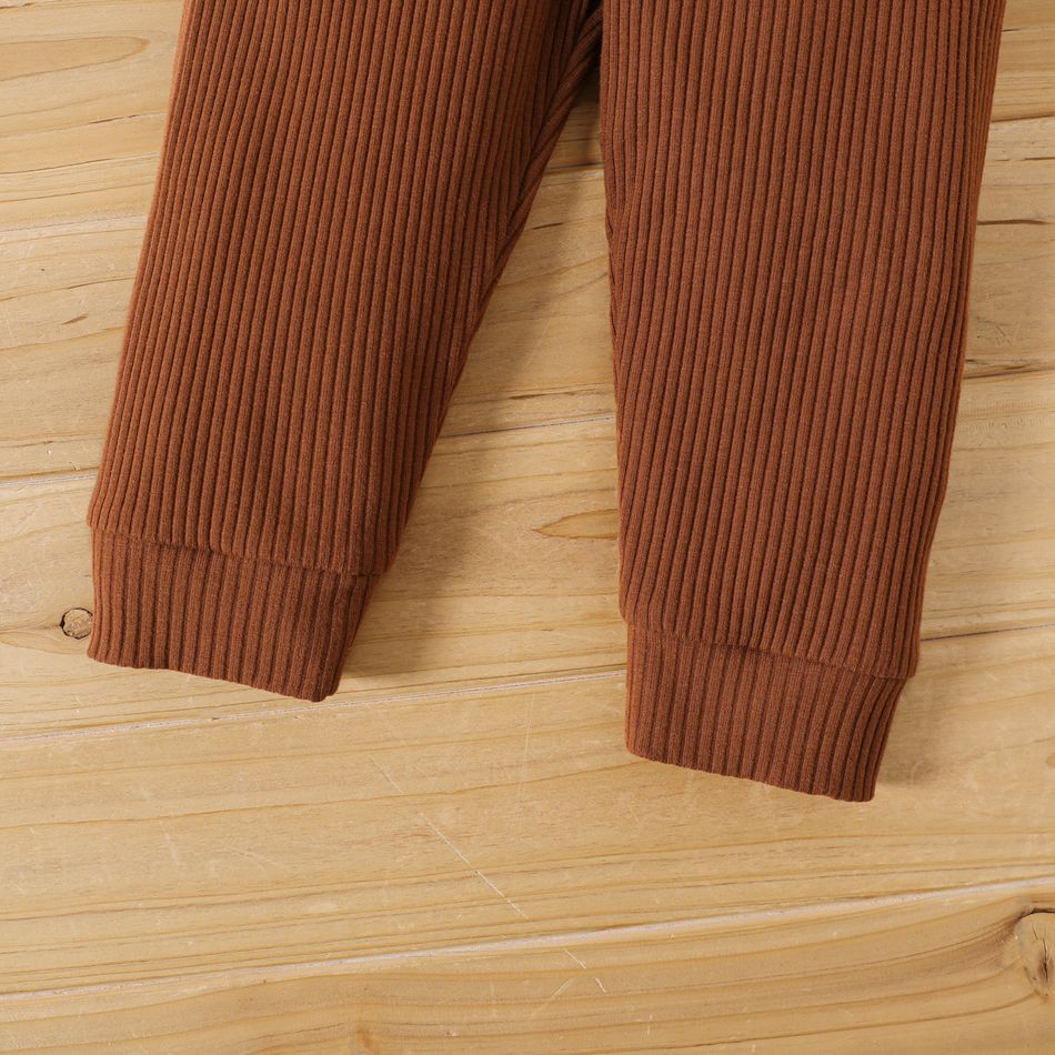 2pcs Baby Boy/Girl Letter Design Long-sleeve Rib Knit Top and Pants Set Khaki big image 6