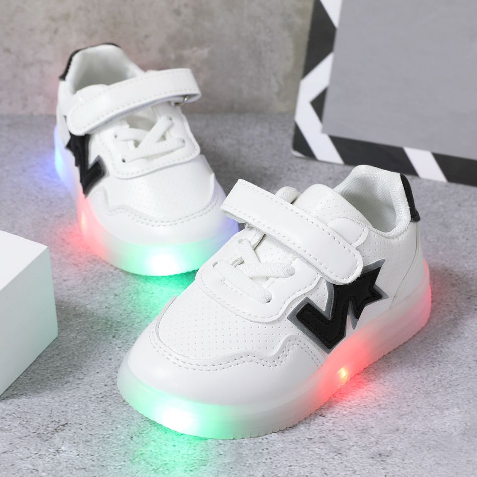 Toddler / Kid Geometric Graphic Velcro Strap LED Sneakers Black big image 2