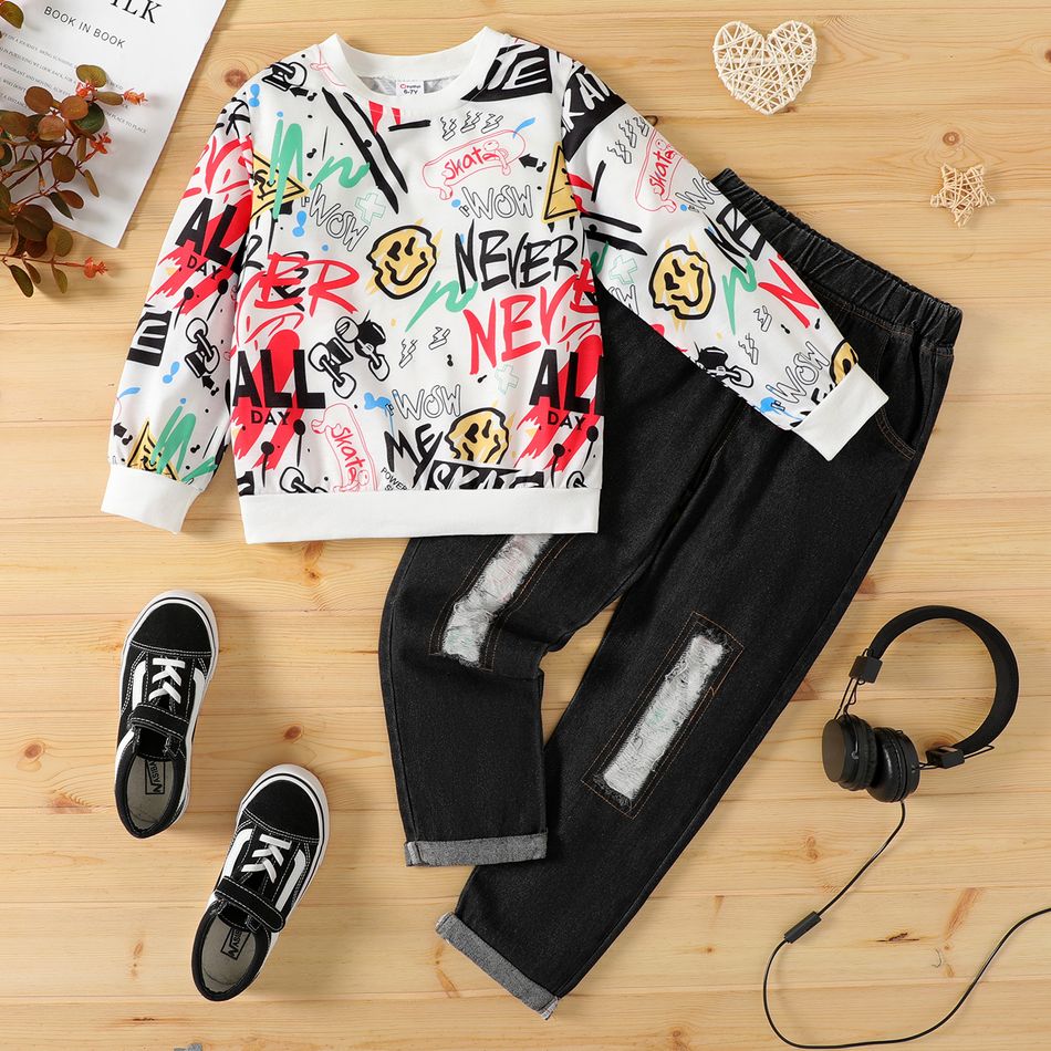 2pcs Kid Boy Colorful Letter Allover Print Pullover Sweatshirt and Ripped Denim Jeans Set Black