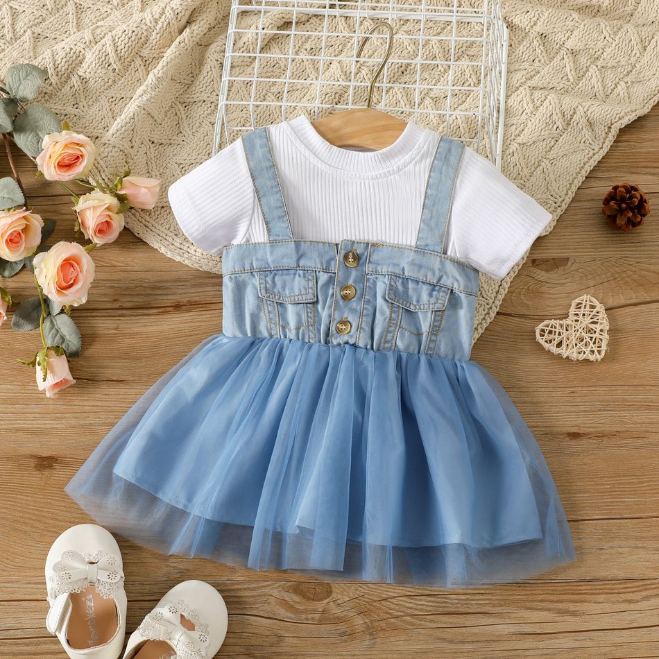 2pcs Baby Girl 95% Cotton Rib Knit Short-sleeve Tee and Denim Spliced Mesh Overall Dress Set Blue