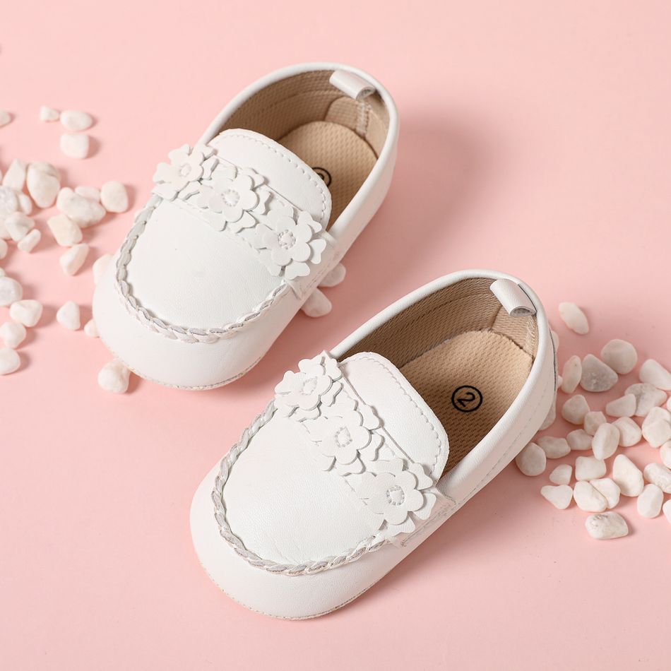 أحذية للأطفال الرضع / الأطفال الصغار بدون رباط بدون كعب مزينة بالزهور أبيض big image 2