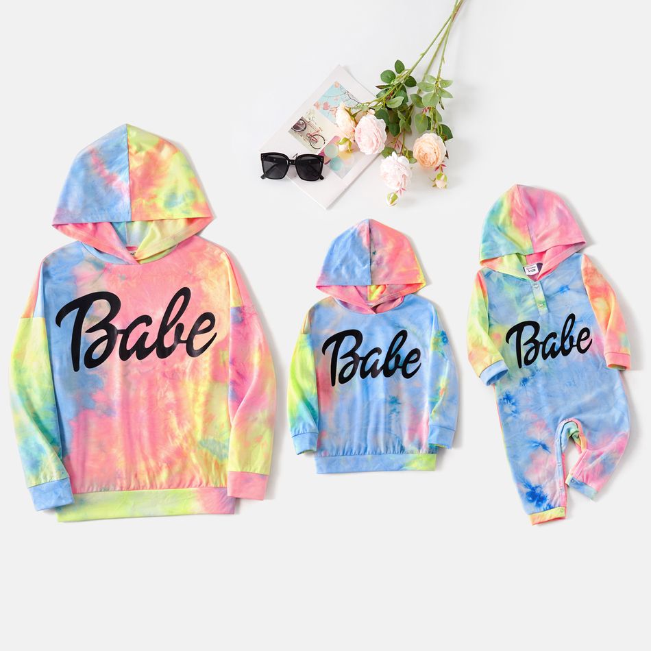 Letter Print Tie Dye Drop Shoulder Long-sleeve Hoodies for Mom and Me Colorful