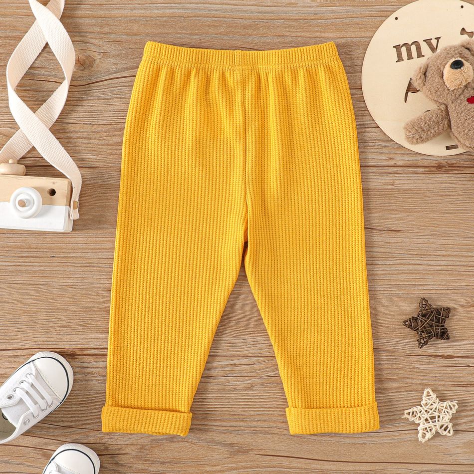 2-Pack Baby Boy Bear Detail Bow Front Solid Waffle Pants Set MultiColour big image 4