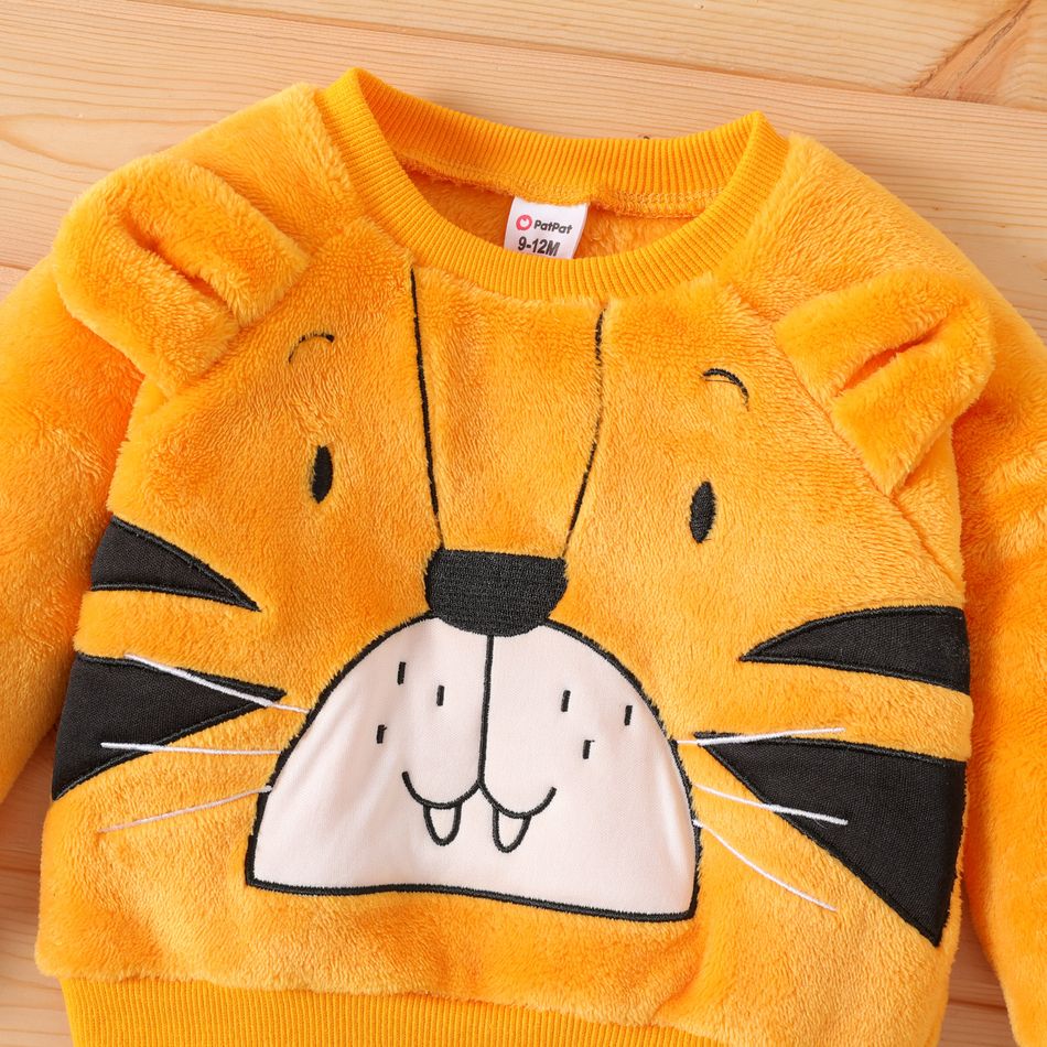2pcs Baby Boy Long-sleeve Tiger Embroidered 3D Ears Decor Fuzzy Pullover and Pants Set Yellow big image 3
