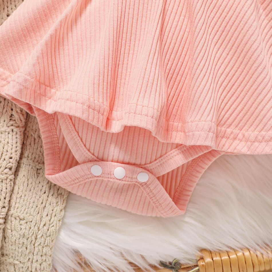 2pcs Baby Girl Solid Rib Knit Spliced Lace Long-sleeve Romper with Headband Set Pink big image 6