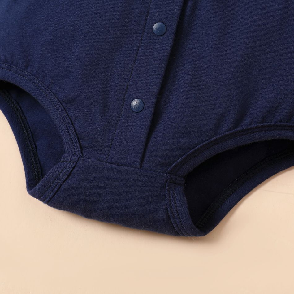 Baby Boy 95% Cotton Long-sleeve Bow Tie Decor Button Front Colorblock Spliced Romper Deep Blue big image 5