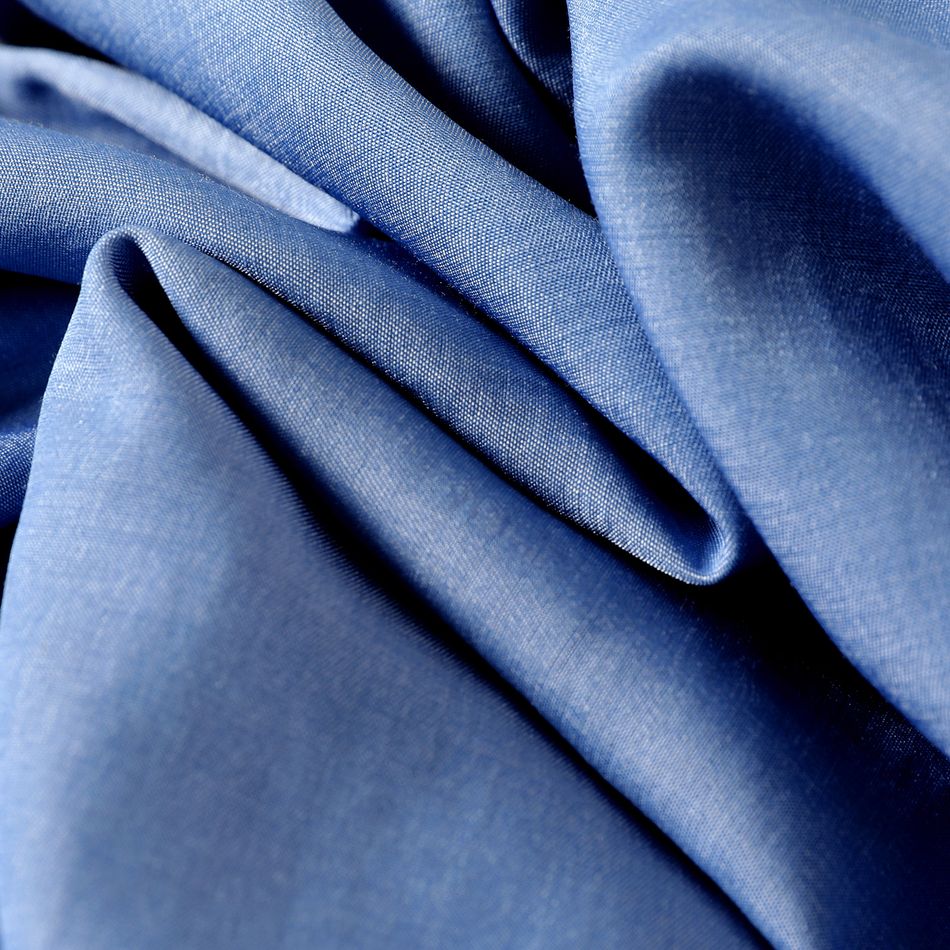 بنطلون جينز من قماش الدنيم مطبوع عليه جلد النمر أزرق big image 5