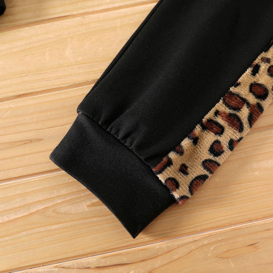 2pcs Kid Girl Leopard Print Colorblock Hoodie Sweatshirt and Elasticized Pants Set Black big image 4