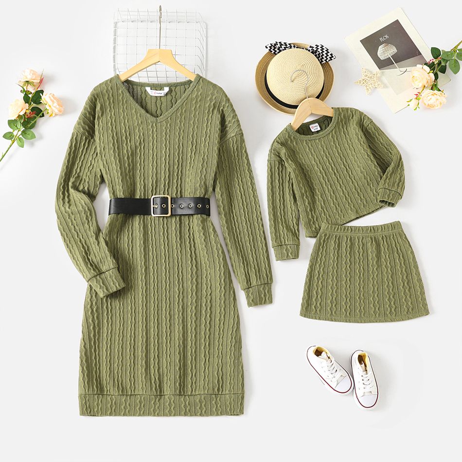 Mommy and Me Army Green Cable Knit Drop Shoulder Long-sleeve Matching Outfits Army green