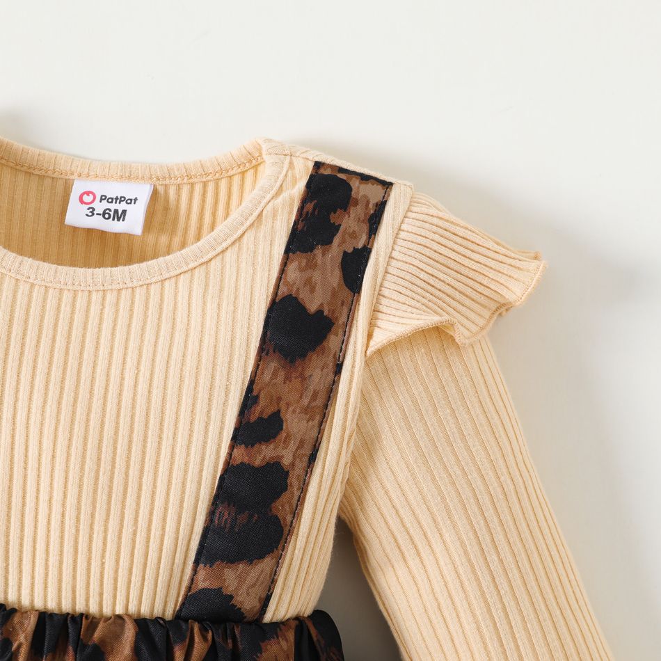 Baby Girl Solid Rib Knit Ruffle Long-sleeve Spliced Leopard Print Romper Almond Beige big image 3