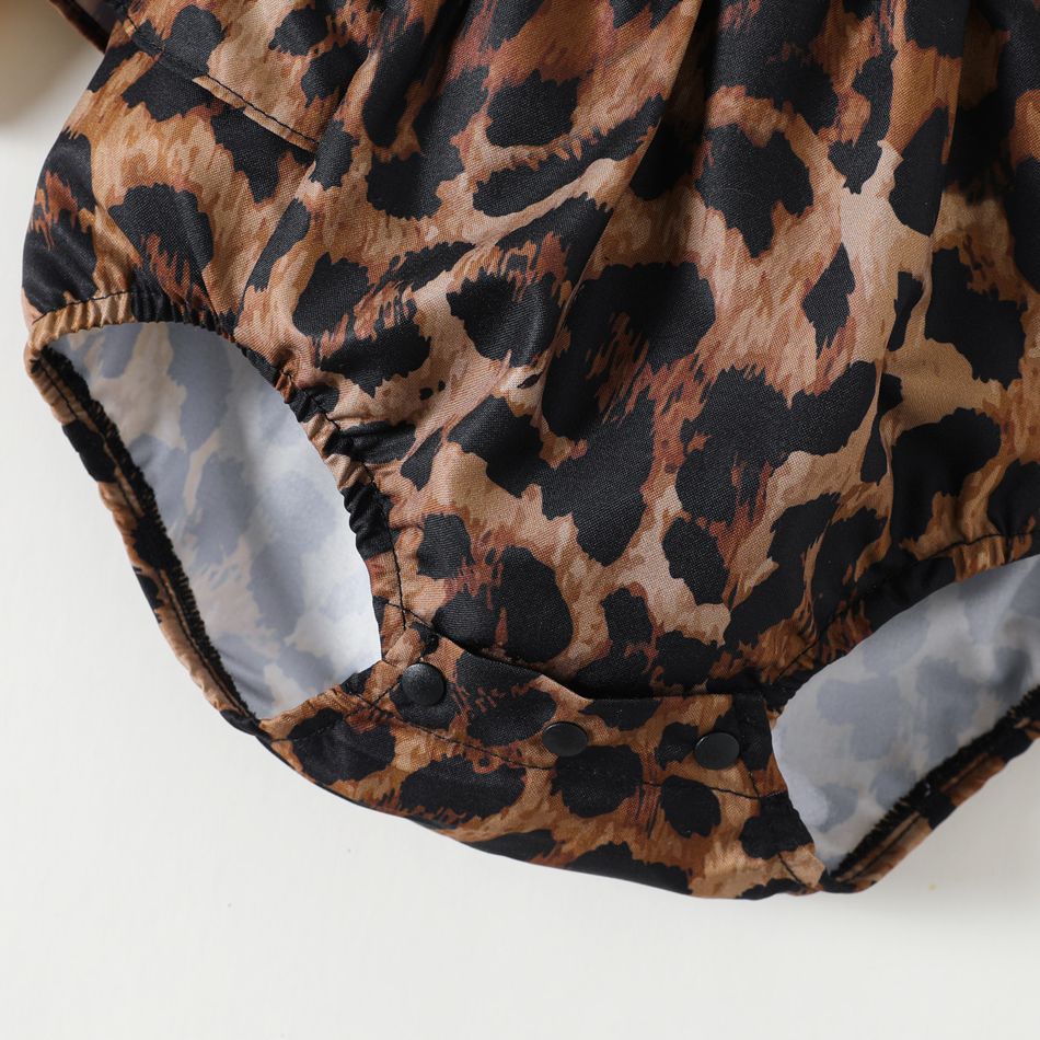 Baby Girl Solid Rib Knit Ruffle Long-sleeve Spliced Leopard Print Romper Almond Beige big image 5