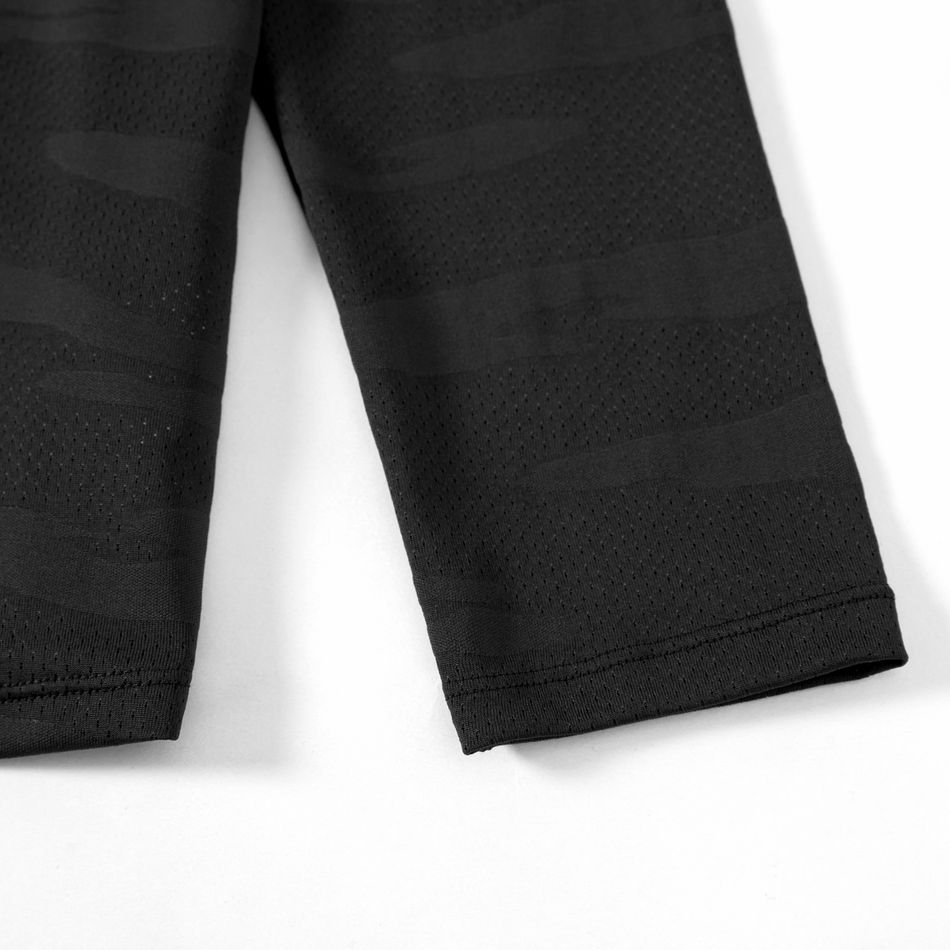 Activewear Kid Boy Solid Color Breathable Long Raglan Sleeve Tee Black big image 2