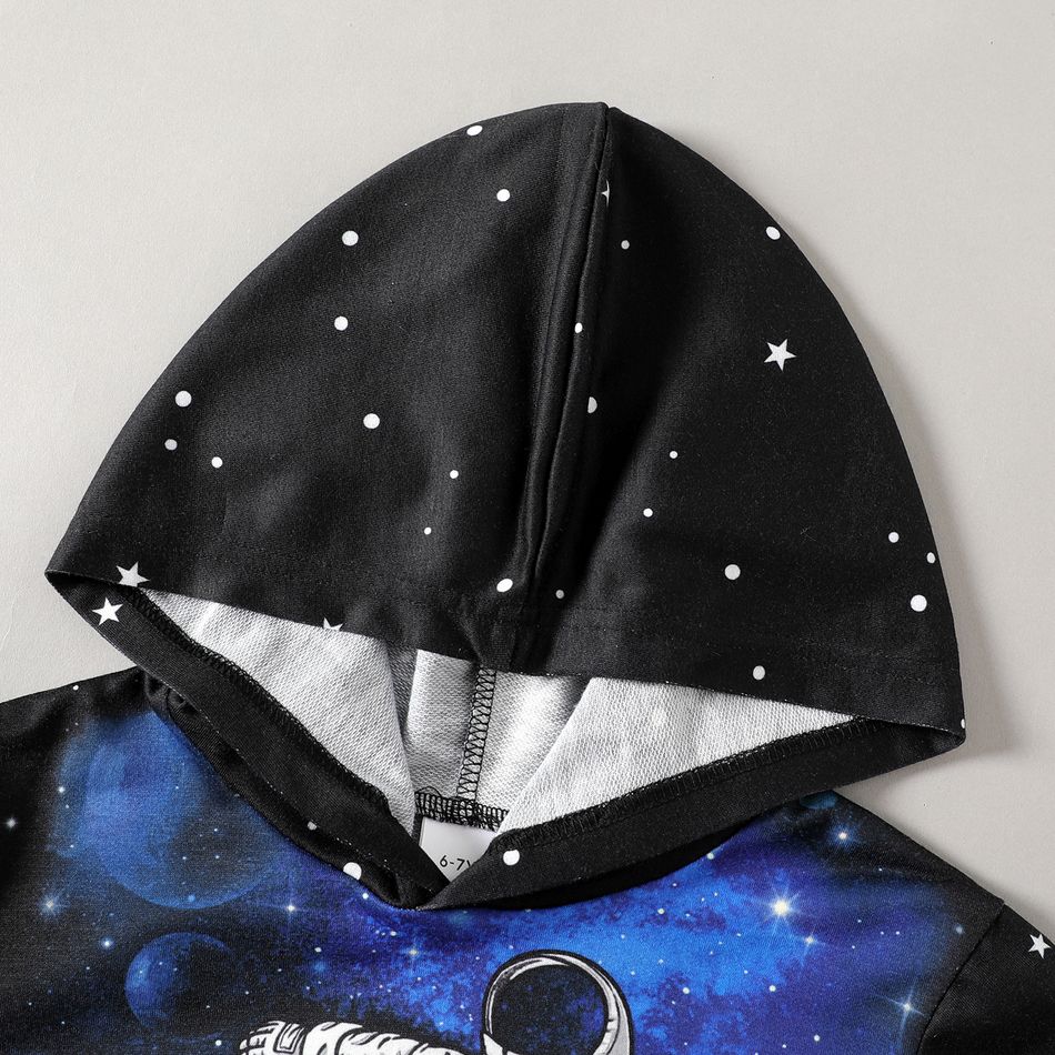 2pcs Kid Boy Space Astronaut Print Colorblock Hoodie Sweatshirt and Pants Set Black big image 3