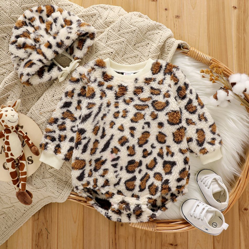 2pcs Baby Girl Allover Leopard Print Long-sleeve Thermal Fuzzy Romper with Hat Set Apricot