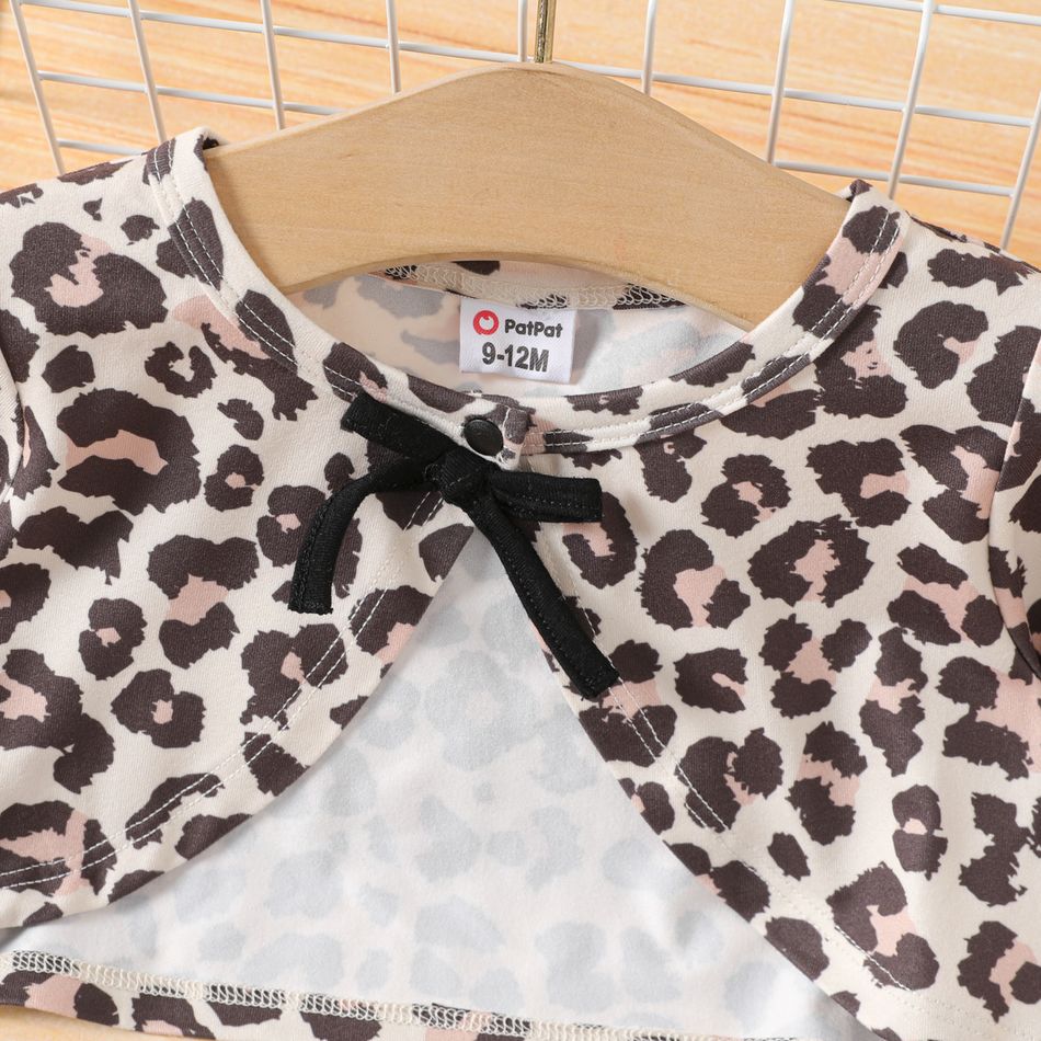 2pcs Baby Girl 95% Cotton Butterfly Print Cami Jumpsuit with Leopard Long-sleeve Cardigan Set ColorBlock big image 3