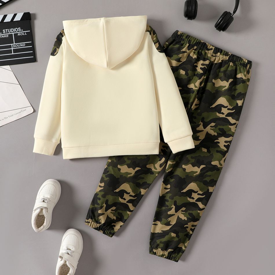 2pcs Kid Boy Camouflage Print Fleece Lined Hoodie Sweatshirt and Elasticized Pants Set LightApricot big image 3