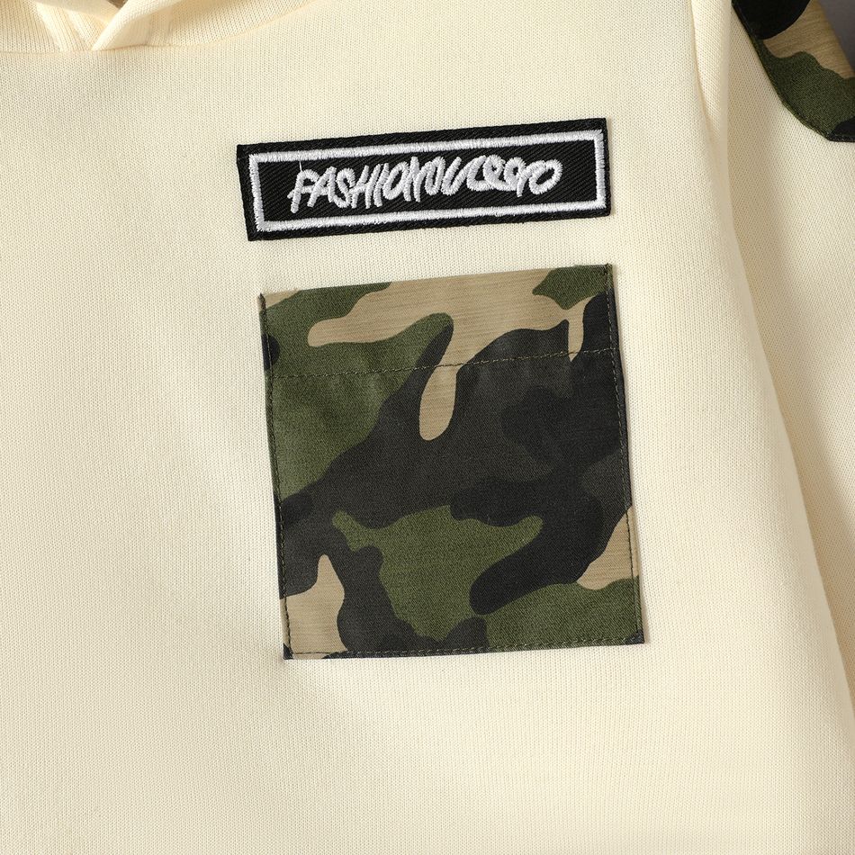 2pcs Kid Boy Camouflage Print Fleece Lined Hoodie Sweatshirt and Elasticized Pants Set LightApricot big image 4