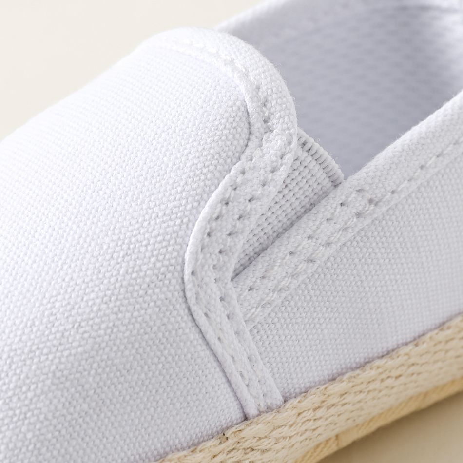 Baby / Toddler Minimalist Solid Slip-on Prewalker Shoes White