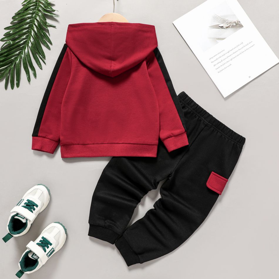 2pcs Toddler Boy Letter Print Colorblock Hoodie Sweatshirt and Elasticized Pants Set WineRed big image 2