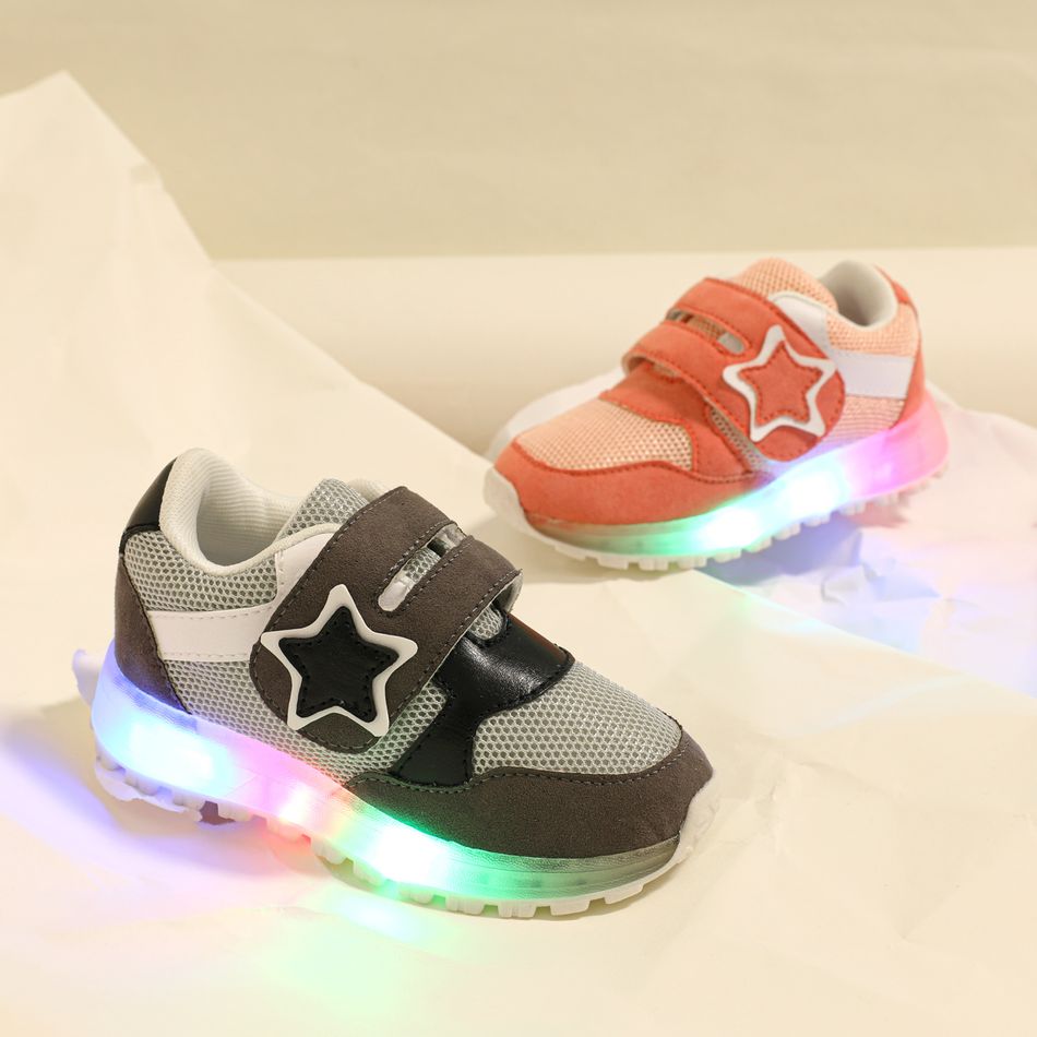 Toddler / Kid Star Pattern Mesh Panel Casual LED Shoes Pink big image 2