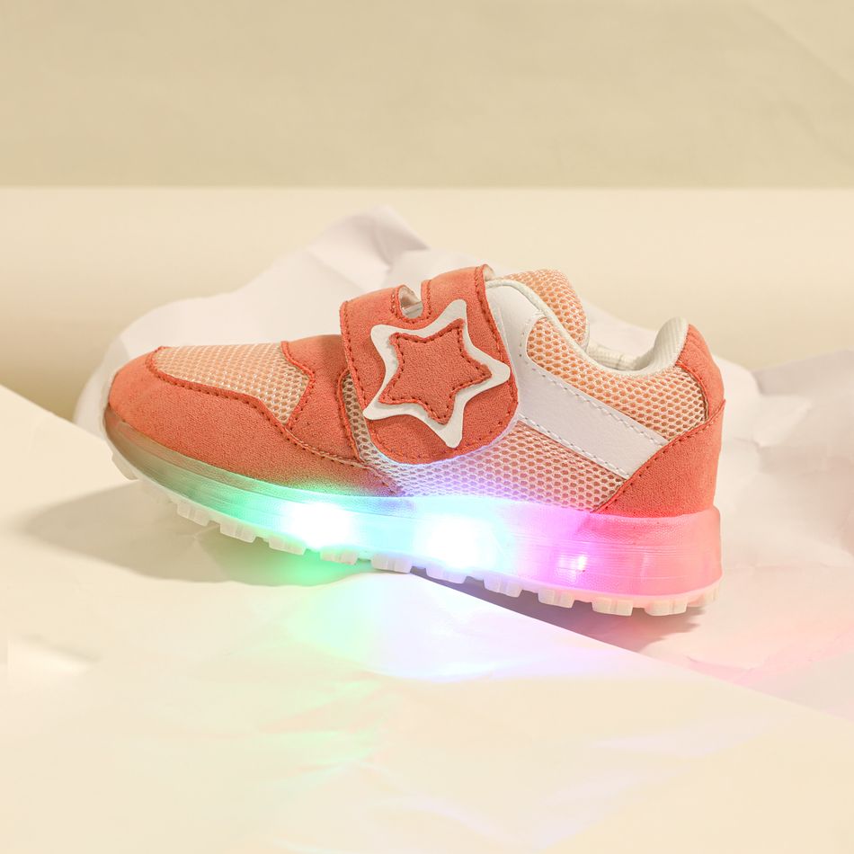 Toddler / Kid Star Pattern Mesh Panel Casual LED Shoes Pink